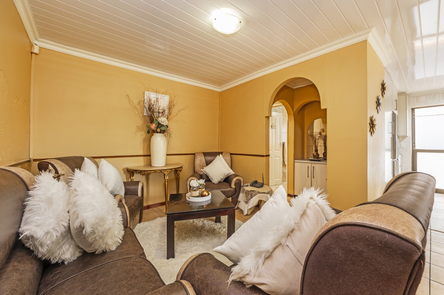 3 Bedroom Property for Sale in Bonnie Brae Western Cape